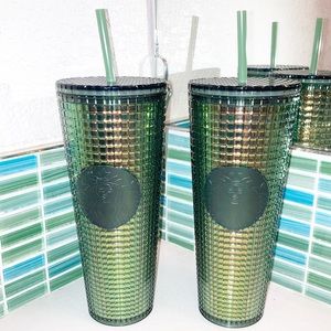 NWT 💫 STARBUCKS Rainforest Iridescent Venti 24 oz. cup